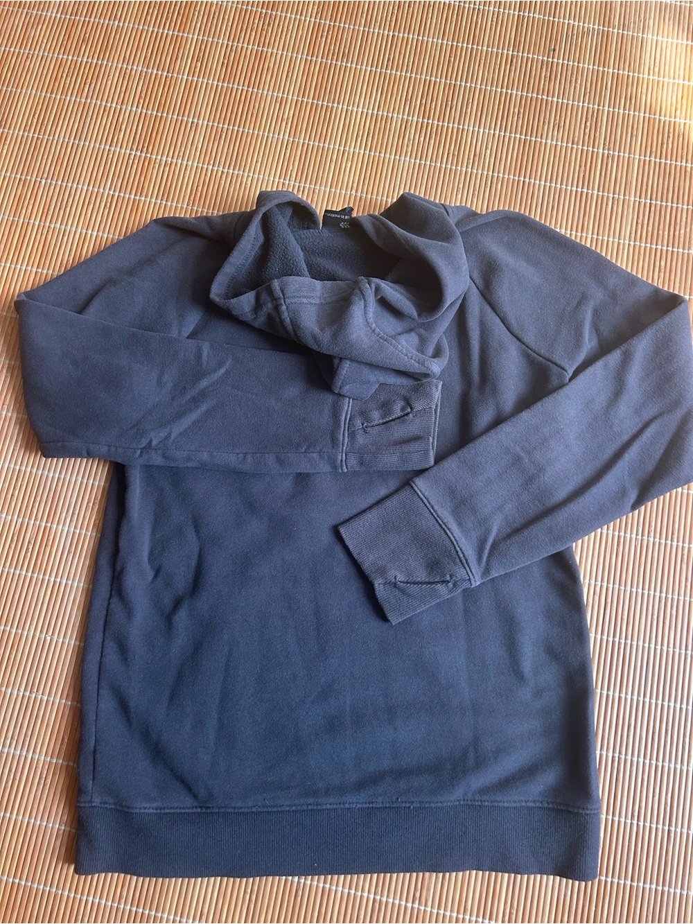all in motion Boy’s XL Black Long-Sleeve Crew Hoodie